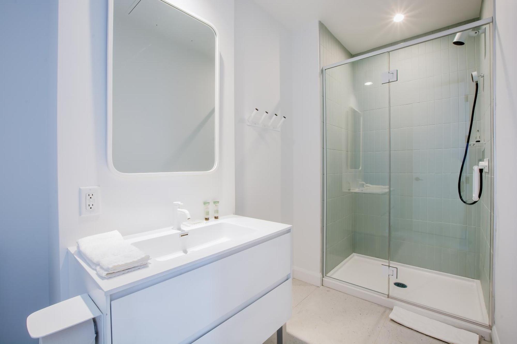 الشقق الفندقية Les Lofts St-Francois - Par Les Lofts Vieux-Quebec الغرفة الصورة